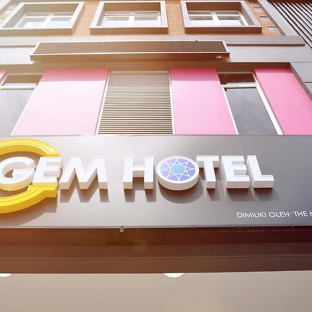 Gem Hotel Nusajaya  Exterior photo